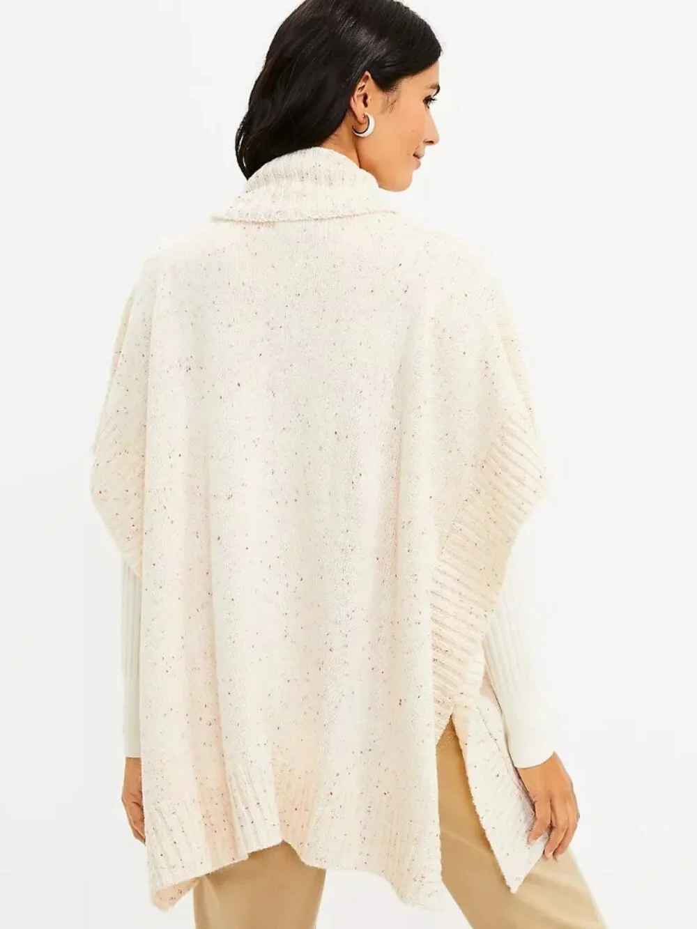 NWT Ann Taylor LOFT Size Medium Large Cream Speckle Knit Poncho Sweater NEW